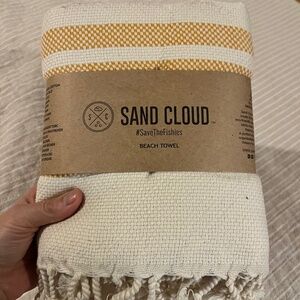 NWT *BRAND NEW* Sand Cloud Turkish Beach Towel